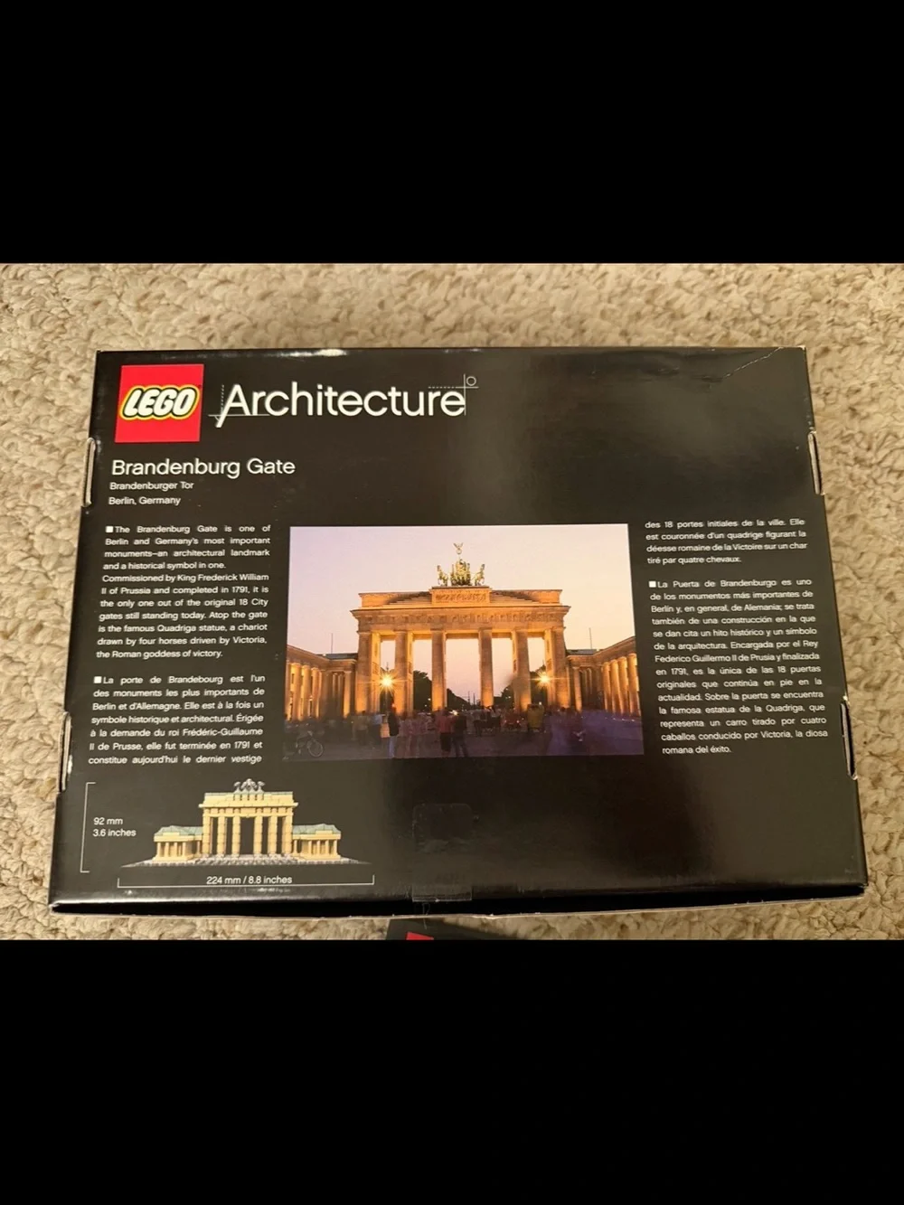 Retired Lego Architecture Brandenburg Gate 21028